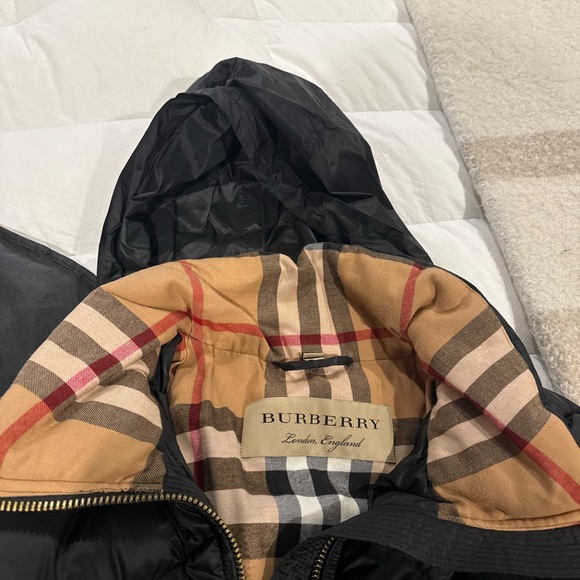 Chevron-quilted Down-filled Coat - Picture 9 of 11